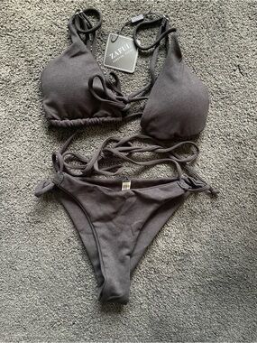 Zaful Women’s Black Ribbed Triangle Bikini Set NWT Sz Large But Runs Small